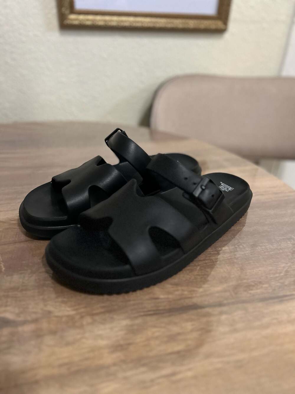 Wild Fable Black Cutout Buckle Sandals Size 11